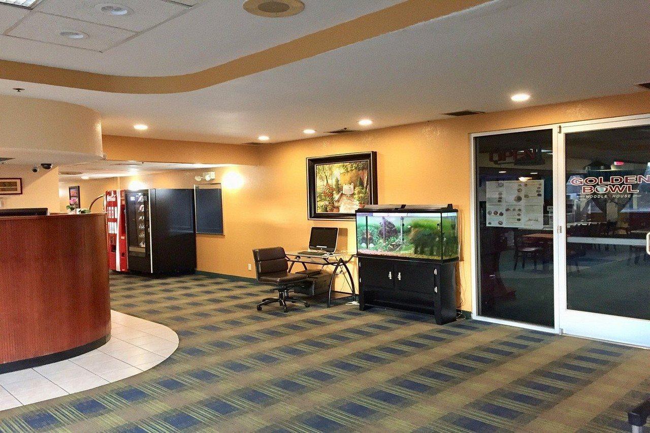 Howard Johnson By Wyndham Denver West Wheat Ridge Dış mekan fotoğraf