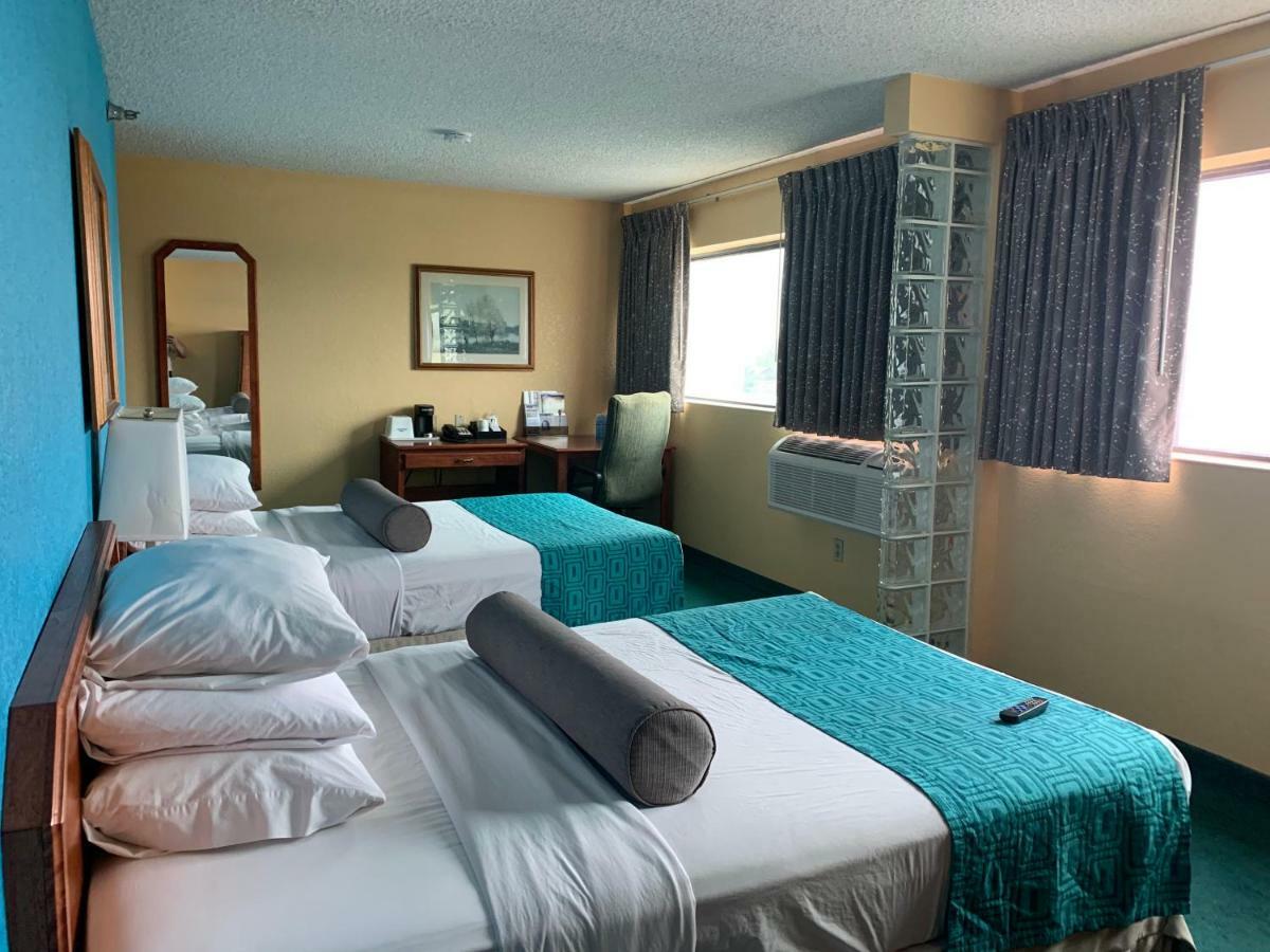 Howard Johnson By Wyndham Denver West Wheat Ridge Dış mekan fotoğraf