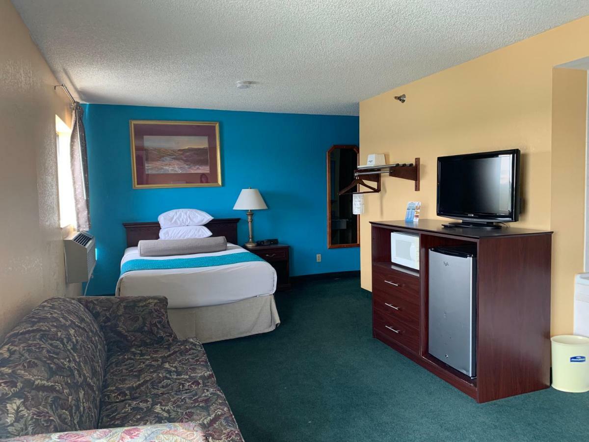 Howard Johnson By Wyndham Denver West Wheat Ridge Dış mekan fotoğraf